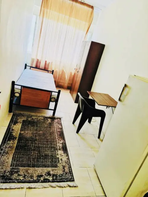 تصویر شاخص خوابگاه «پانسیون دخترانه ابریشم» در تهران